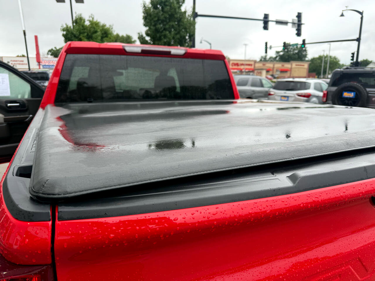 Used 2021 Chevrolet Silverado 1500 LT image 18