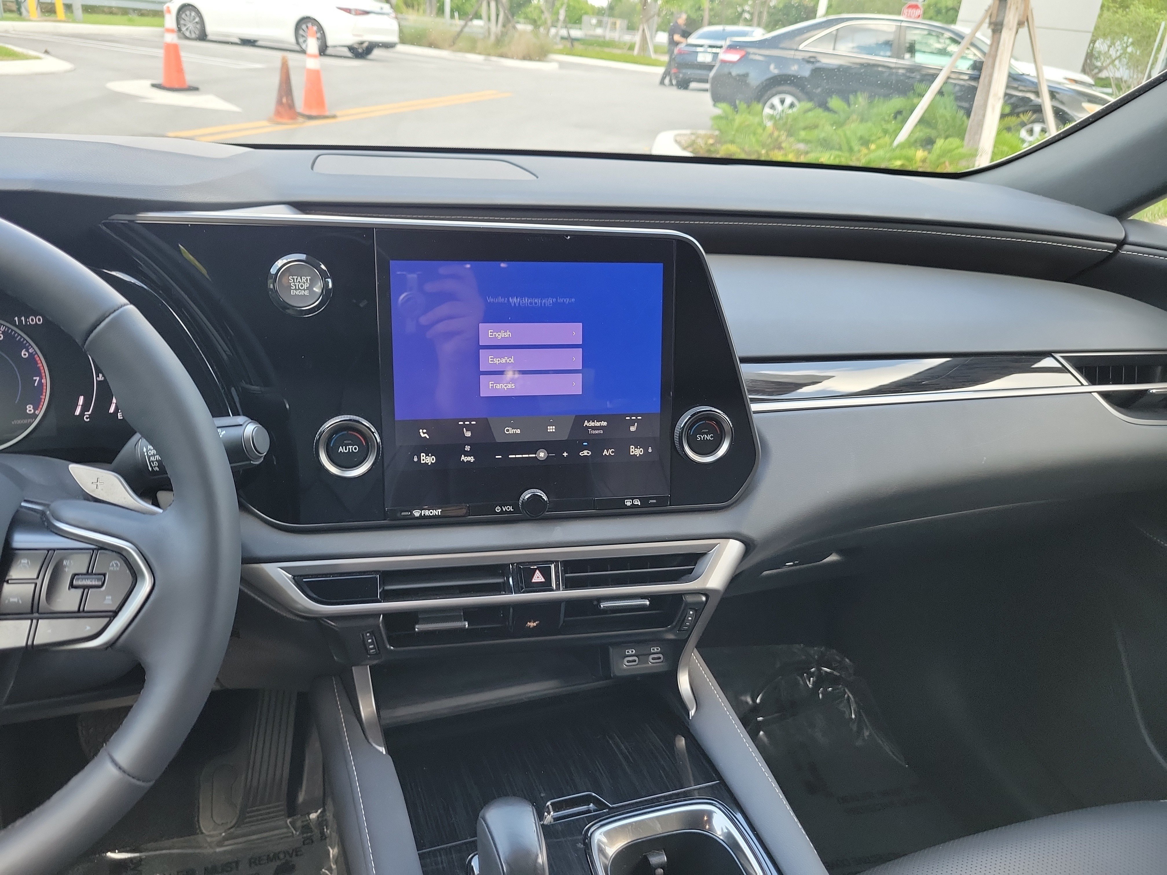 Certified 2024 Lexus RX 350 FWD w/ Technology Package image 17