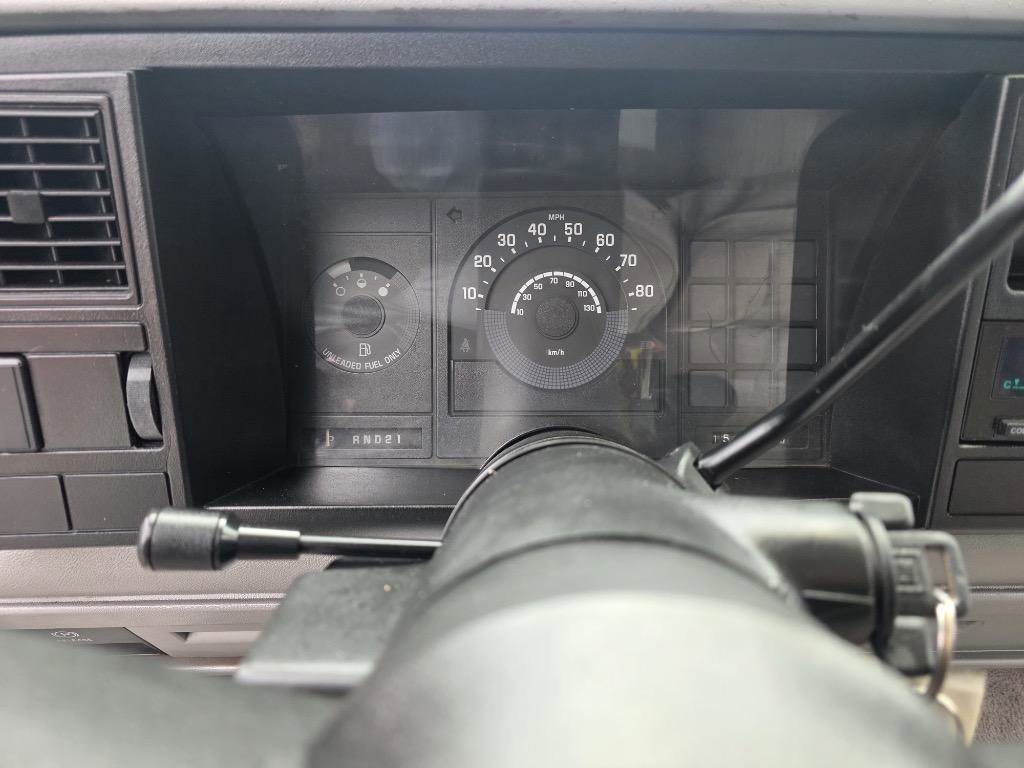 Used 1988 GMC Sierra 1500 2WD Regular Cab image 19