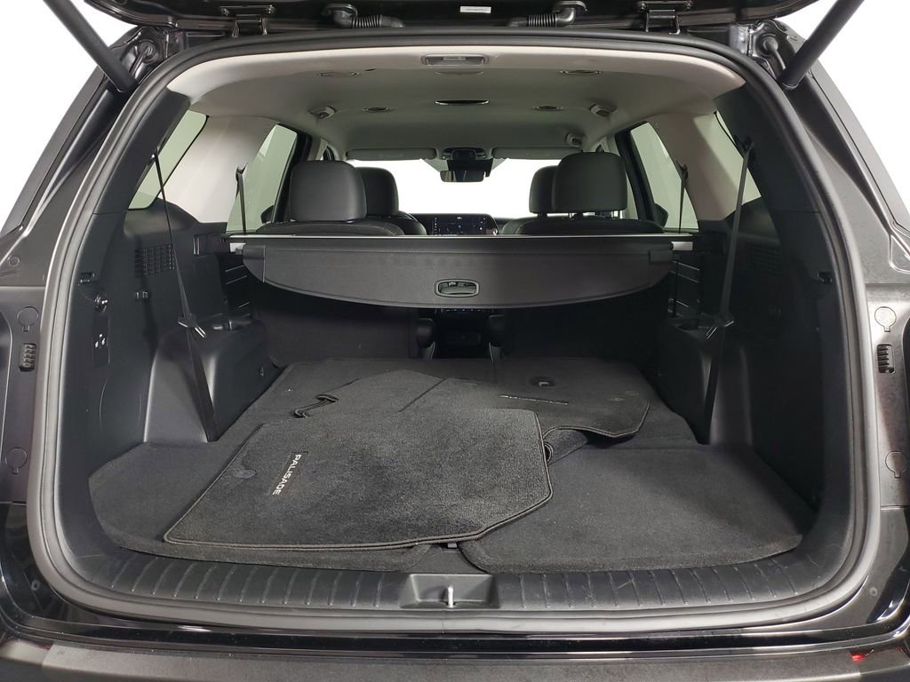 Used 2025 Hyundai Palisade SEL FWD image 31