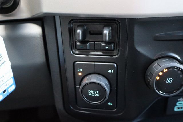 New 2026 Ford F450 XL w/ 360-Degree Camera Package AWD/4WD image 32