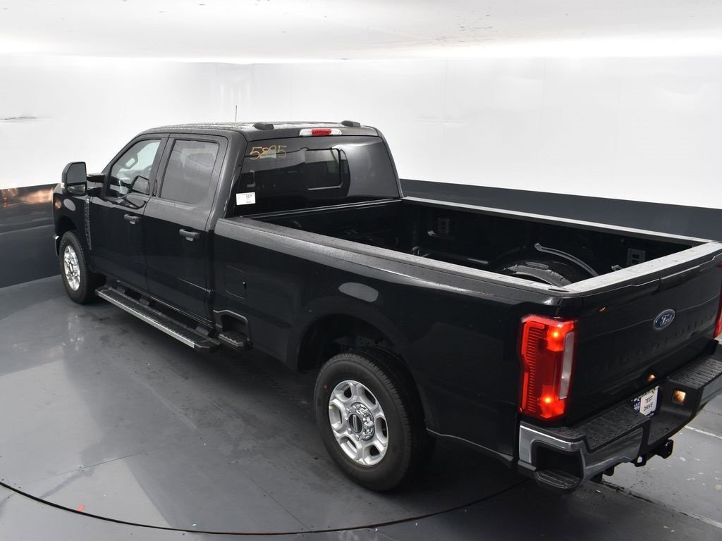 New 2026 Ford F250 XLT image 27