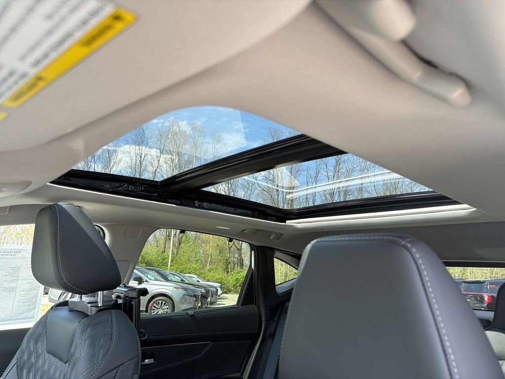 New 2026 Nissan Murano Platinum w/ Cargo Package AWD/4WD image 23
