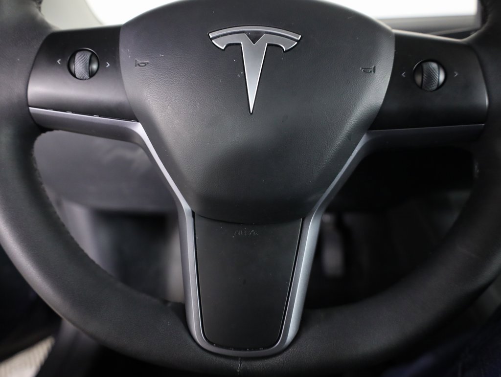 Used 2023 Tesla Model 3 Standard Range image 27