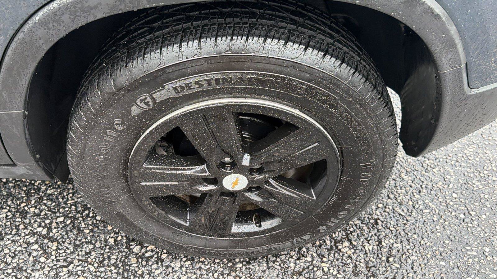 Used 2021 Chevrolet Trax LS w/ Tint and Cruise Package FWD image 12
