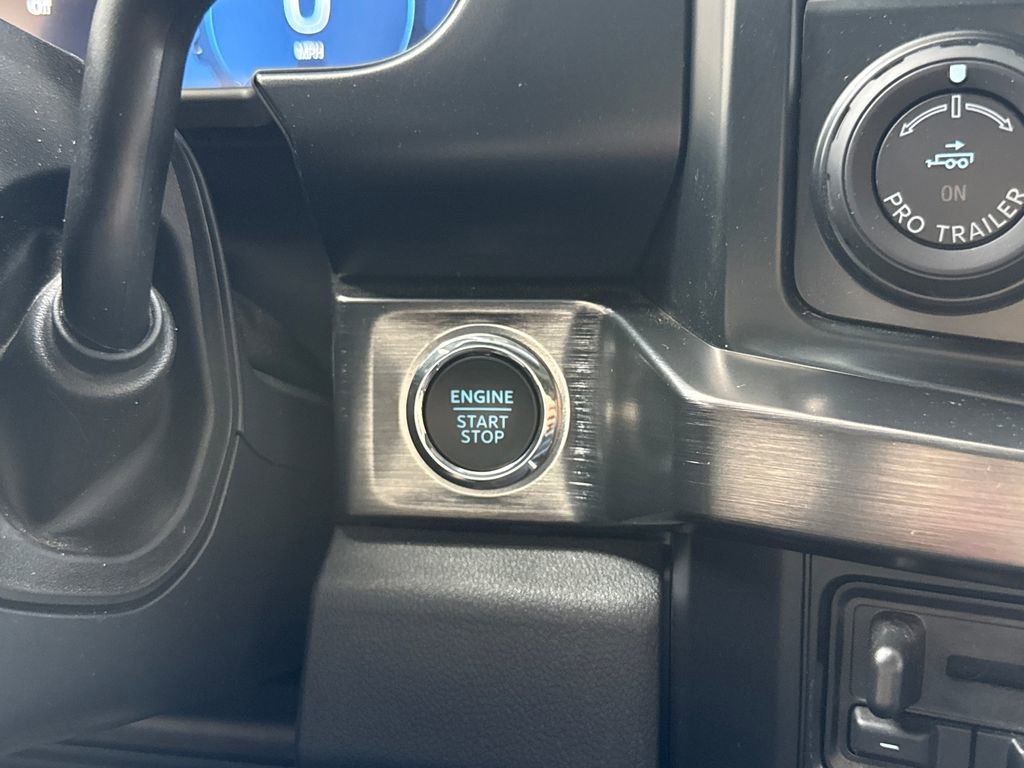 Used 2024 Ford F250 Lariat w/ Lariat Ultimate Package image 29