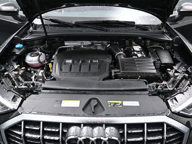 Used 2024 Audi Q3 2.0T Premium Plus image 39