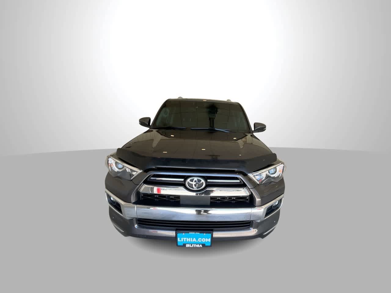 Used 2021 Toyota 4Runner Limited AWD/4WD image 3