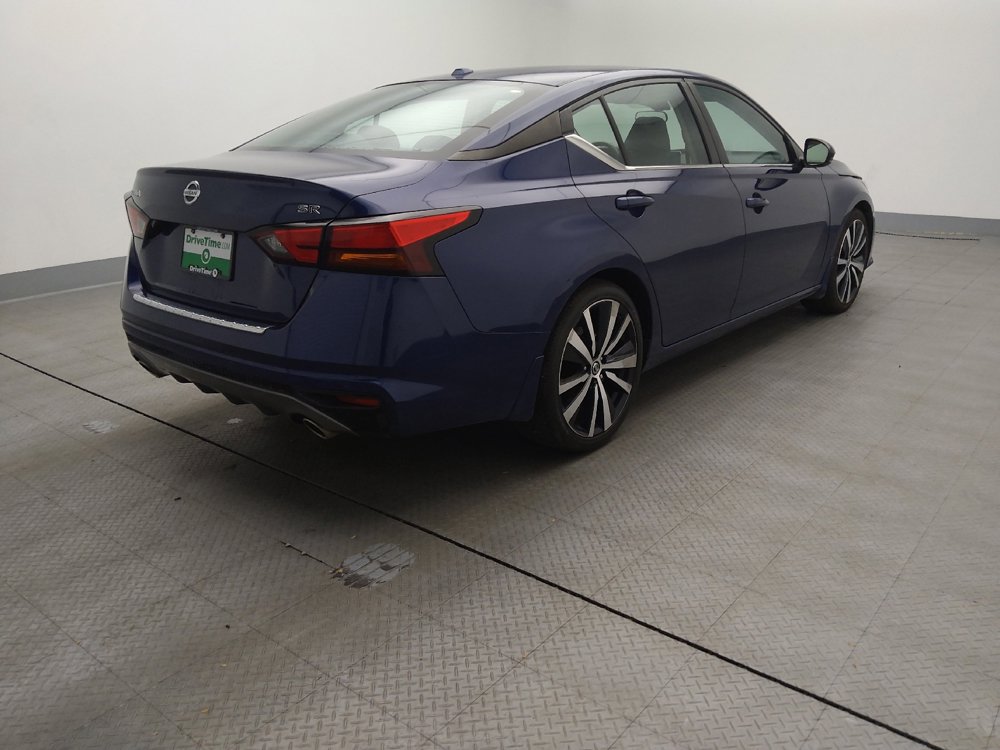 Used 2021 Nissan Altima 2.5 SR w/ SR Premium Package image 9