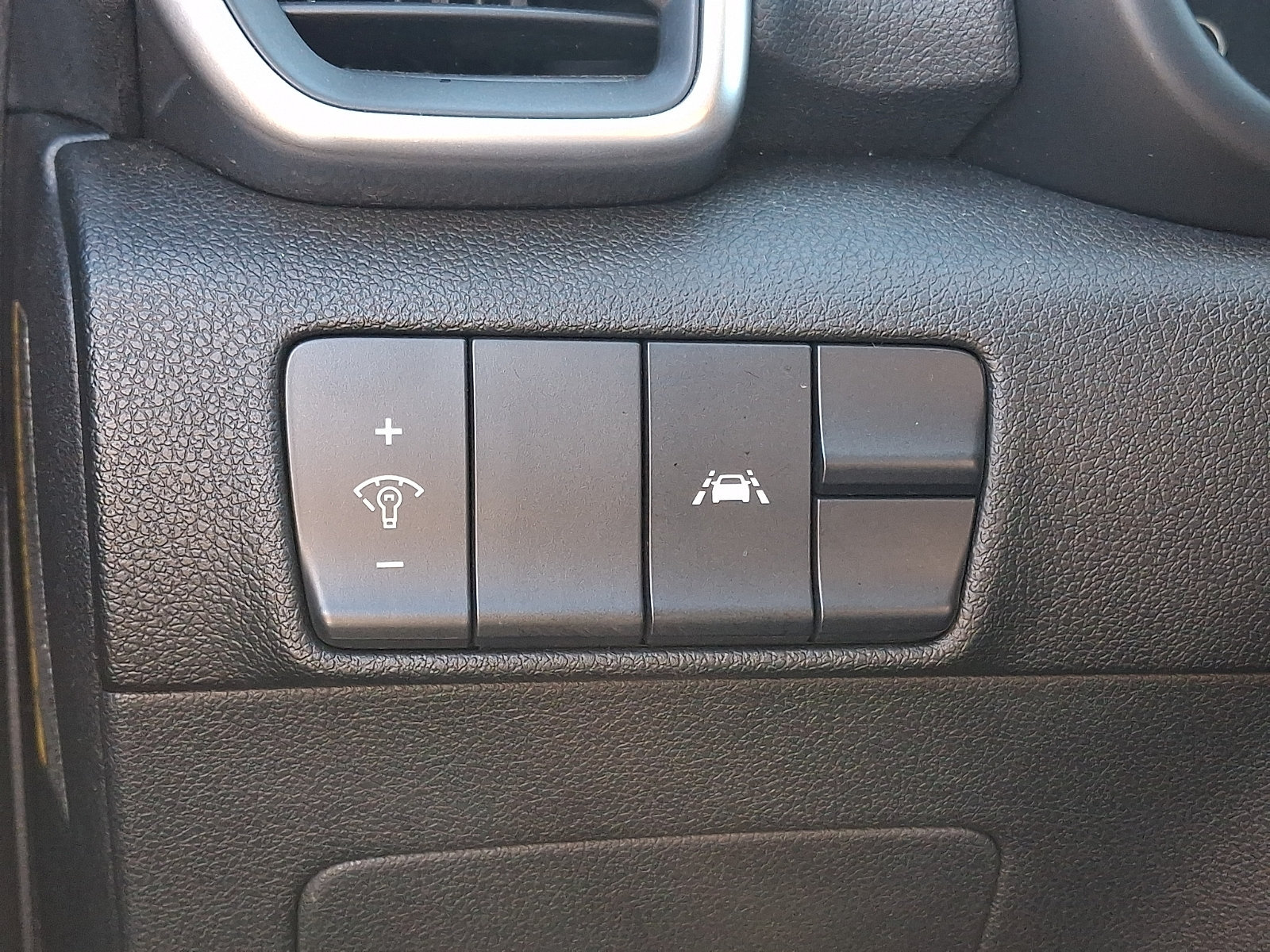 Used 2020 Kia Sportage LX AWD/4WD image 23