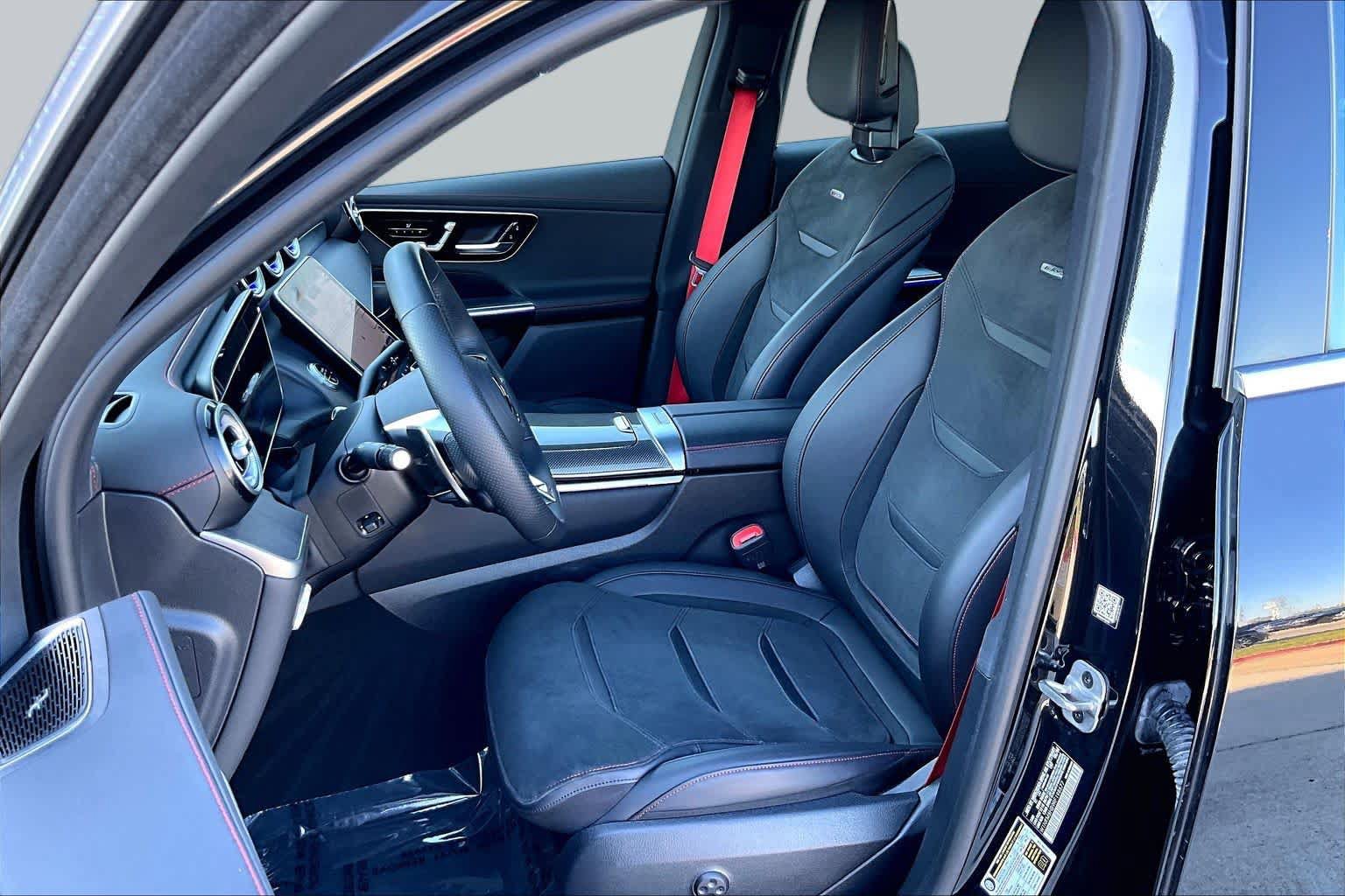 Used 2024 Mercedes-Benz GLC 43 AMG 4MATIC image 8