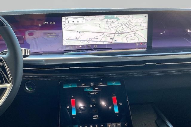 New 2026 Cadillac Escalade Sport w/ LPO, ONYX Package AWD/4WD image 8