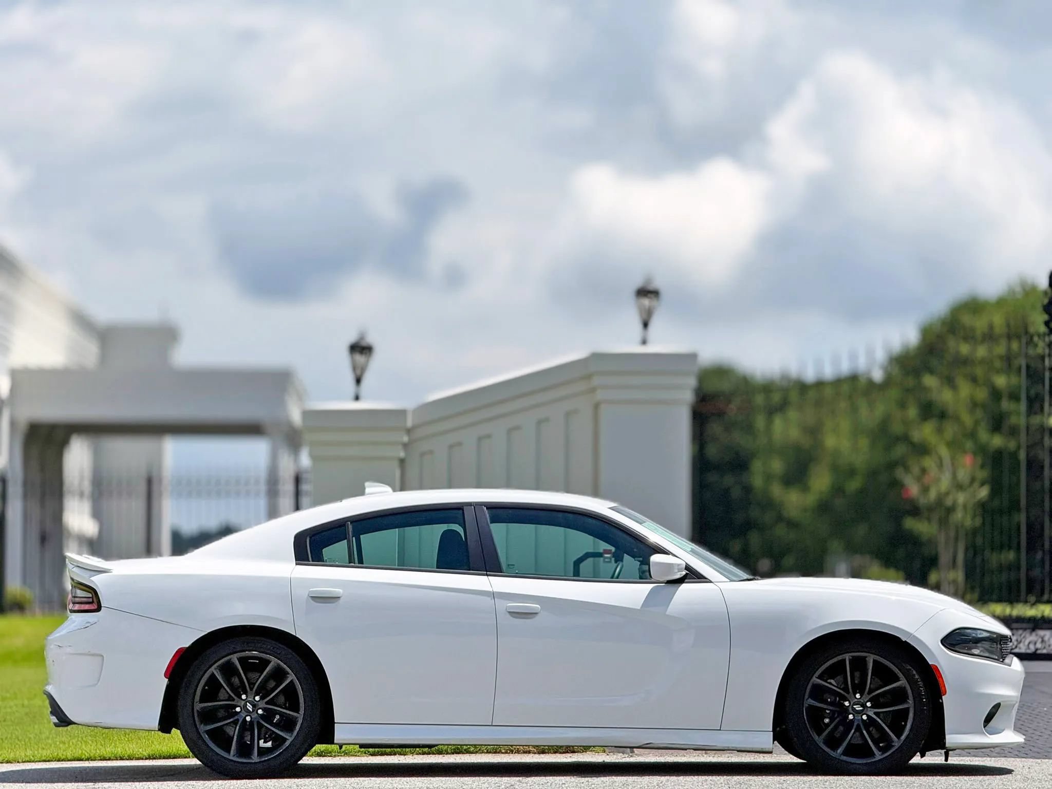 Used 2019 Dodge Charger GT w/ Performance Handling Group RWD image 6