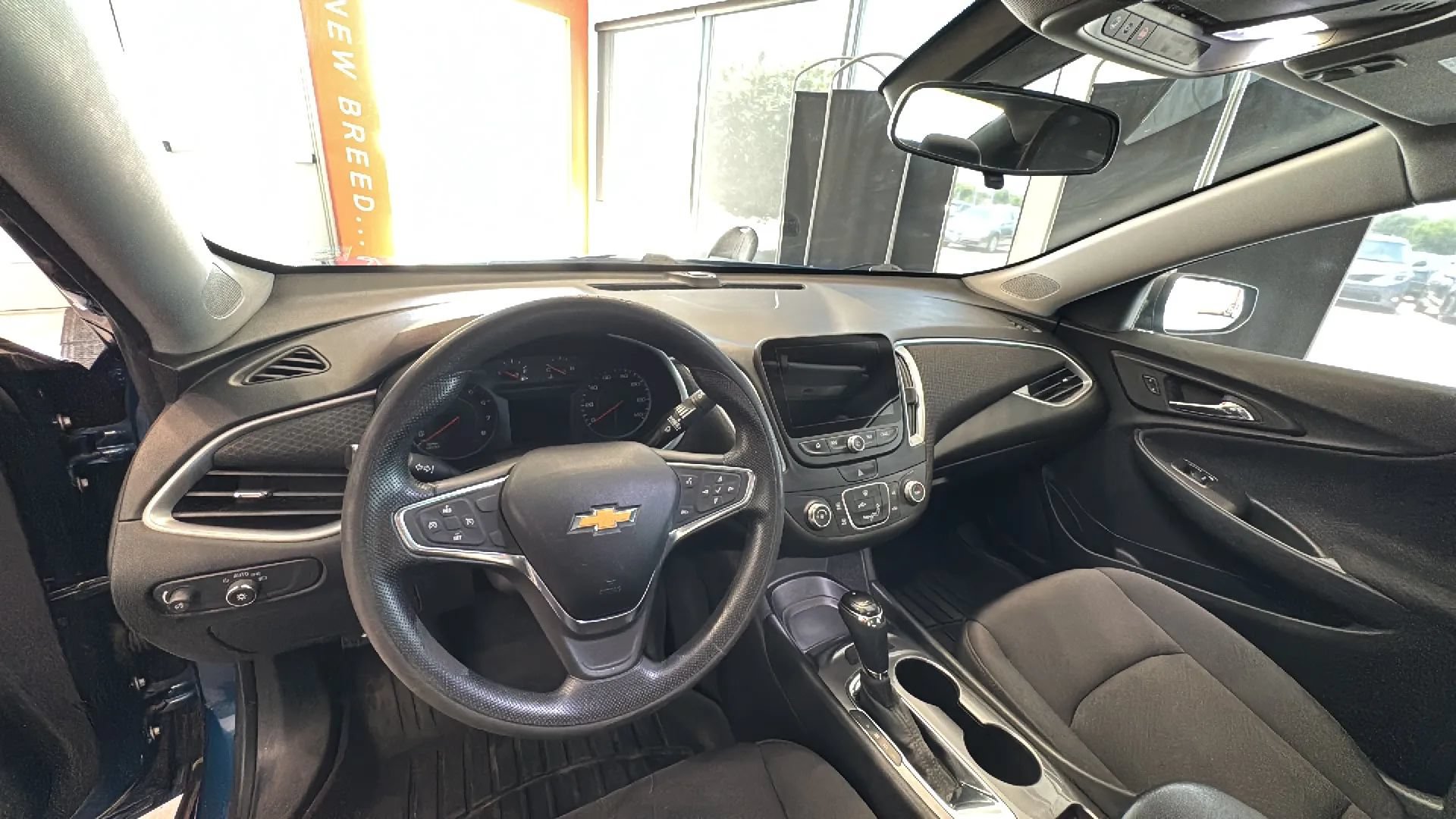 Used 2019 Chevrolet Malibu LS w/ LPO, Convenience Package 2 FWD image 21