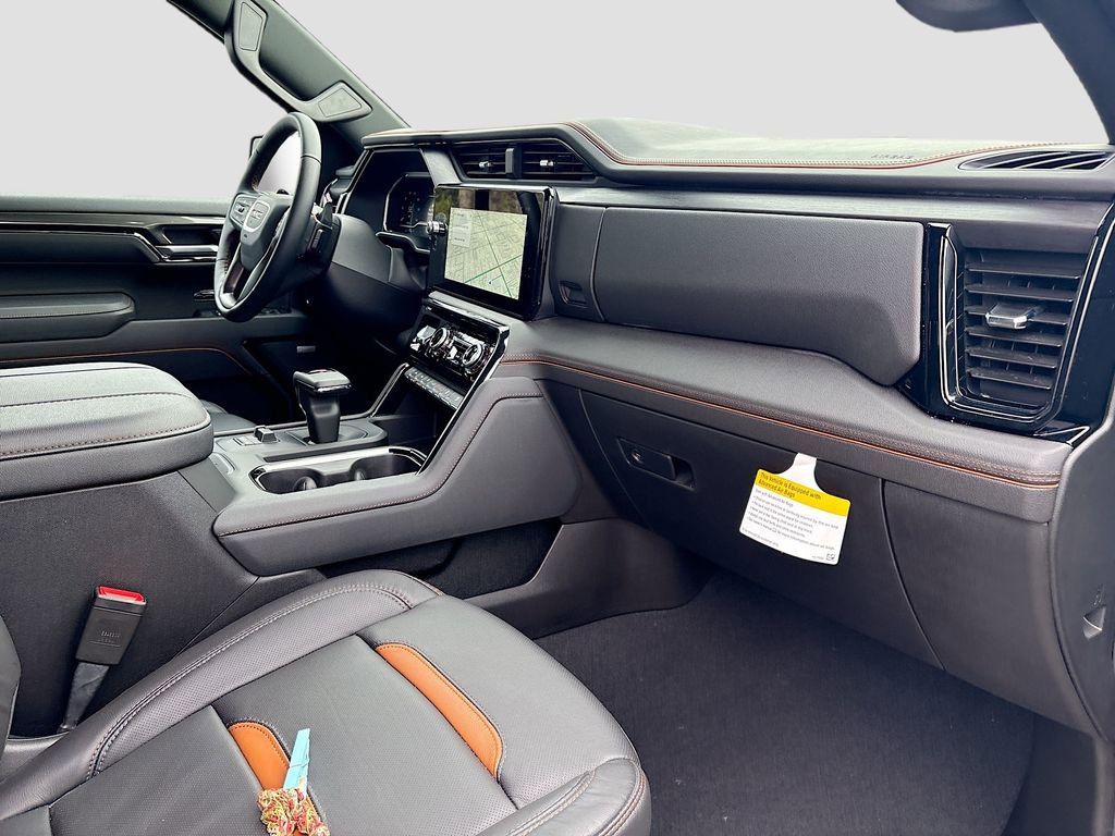 Used 2025 GMC Sierra 1500 AT4 image 30