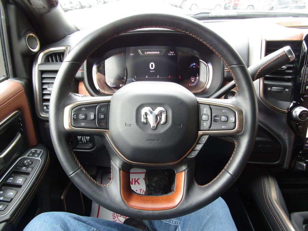 Used 2024 RAM 3500 Limited w/ Safety Group image 31