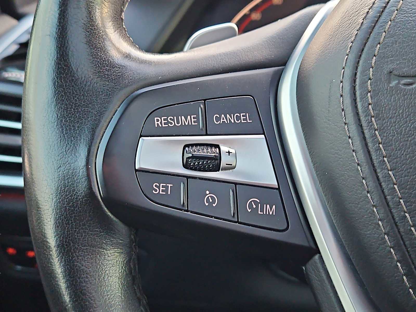 Used 2019 BMW X5 xDrive40i w/ Premium Package 2 image 29