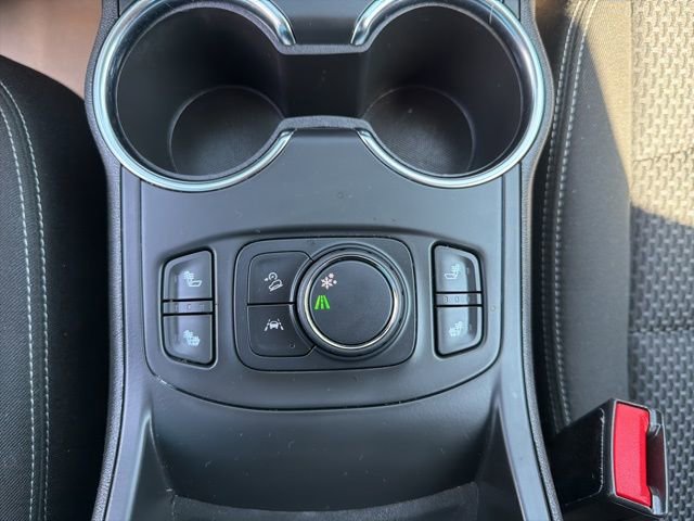 Certified 2024 GMC Terrain SLE w/ Driver Convenience Package FWD image 23