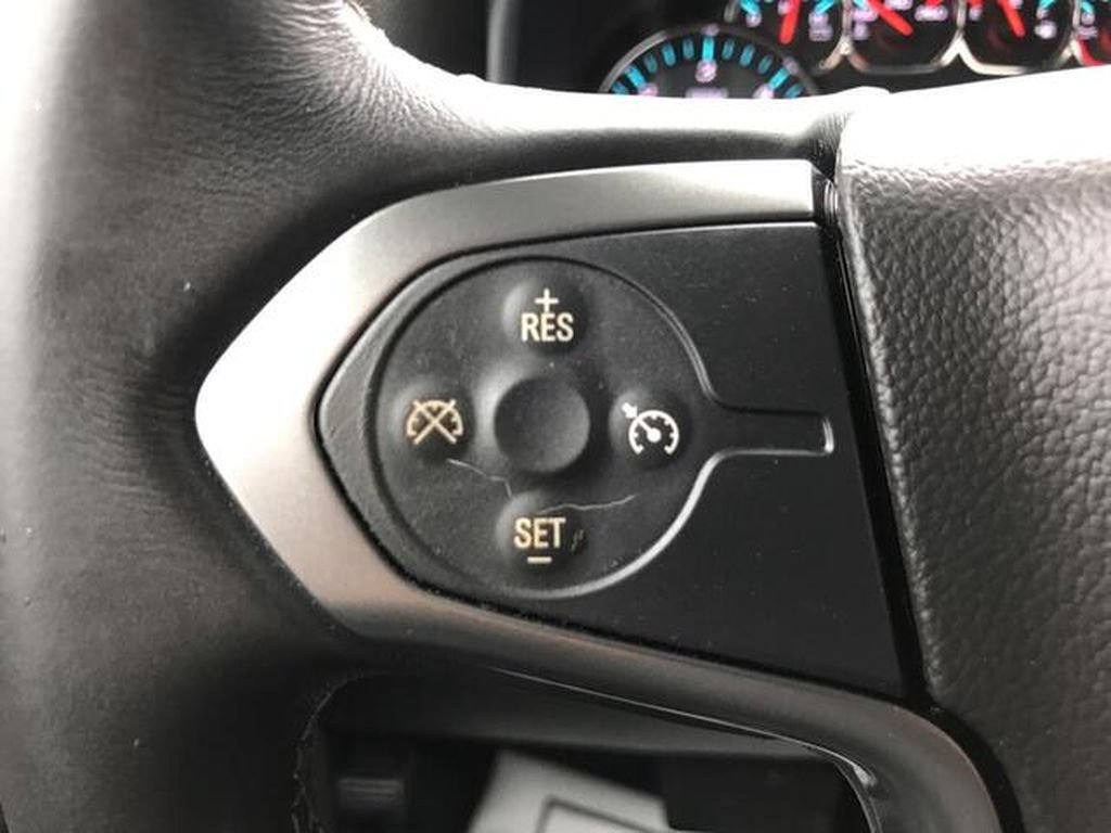 Used 2018 Chevrolet Silverado 1500 LT w/ All Star Edition AWD/4WD image 15
