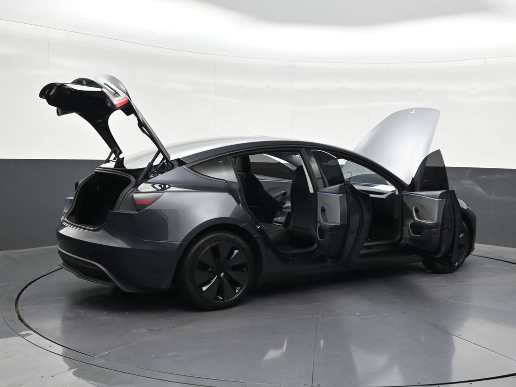 Used 2025 Tesla Model 3 Long Range RWD image 33