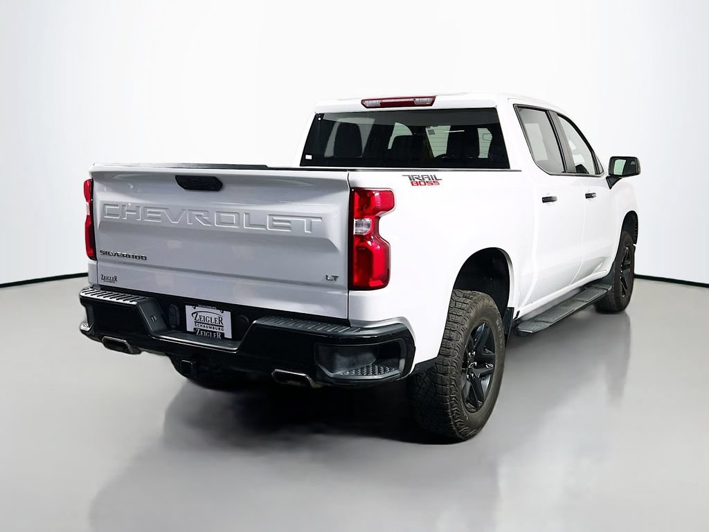 Used 2024 Chevrolet Silverado 1500 LT Trail Boss w/ Protection Package AWD/4WD image 5