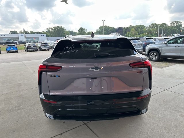 New 2025 Chevrolet Blazer EV RS image 7