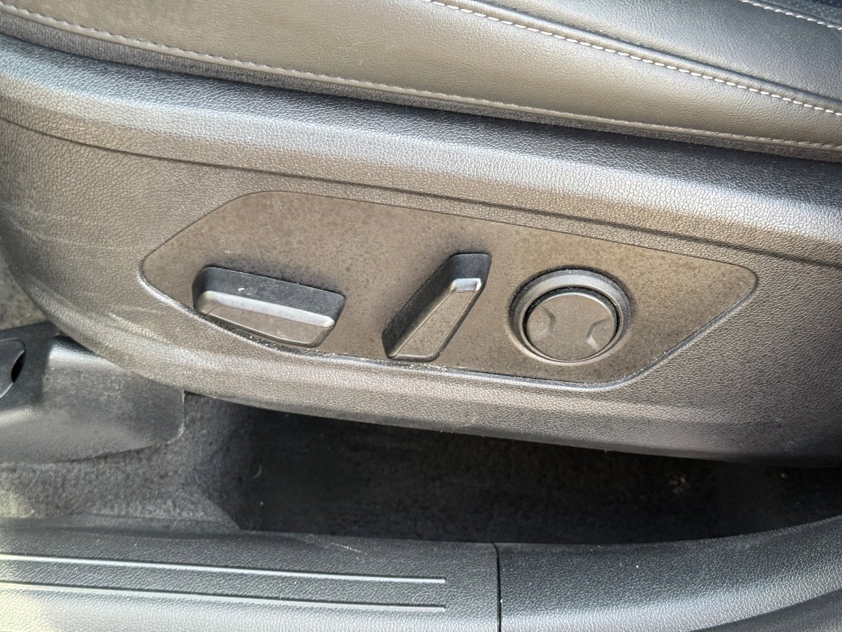Used 2024 Kia Sorento S FWD image 27