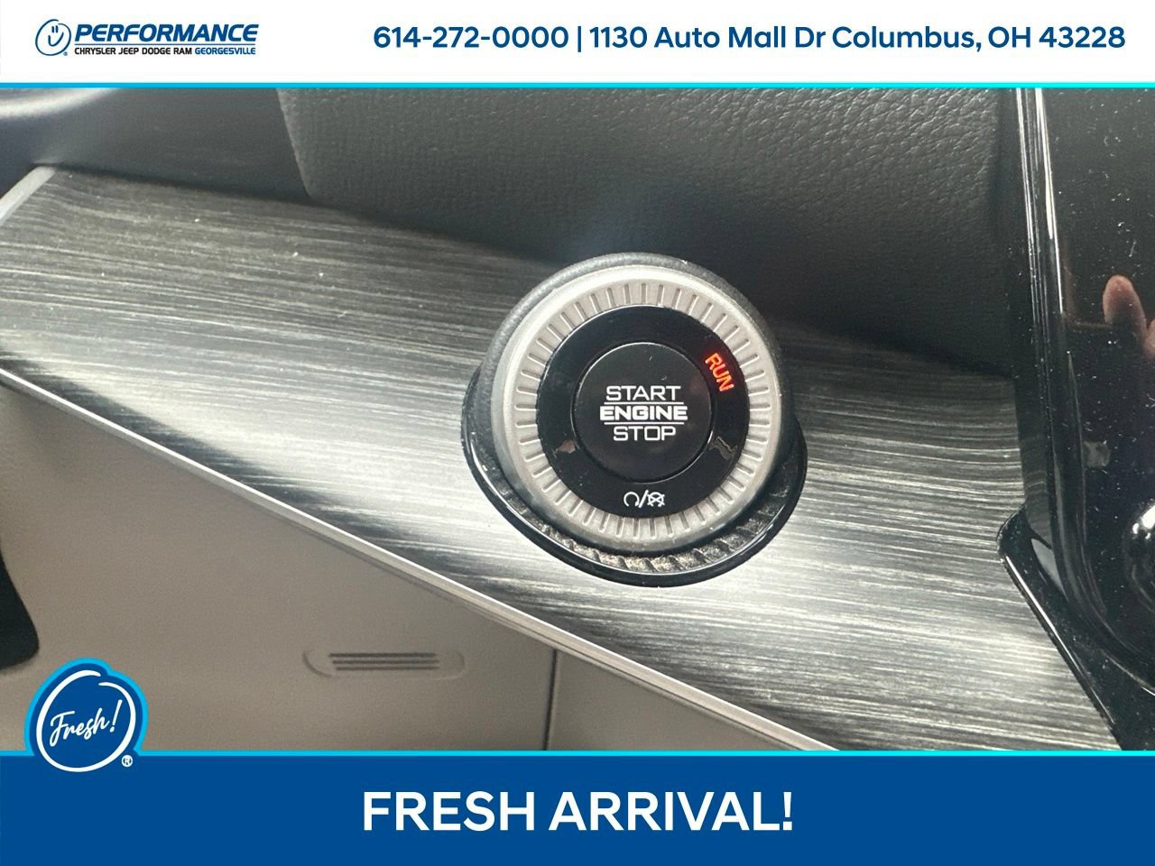 Used 2024 Jeep Wagoneer L Series II w/ Flexible Seating Group AWD/4WD image 20