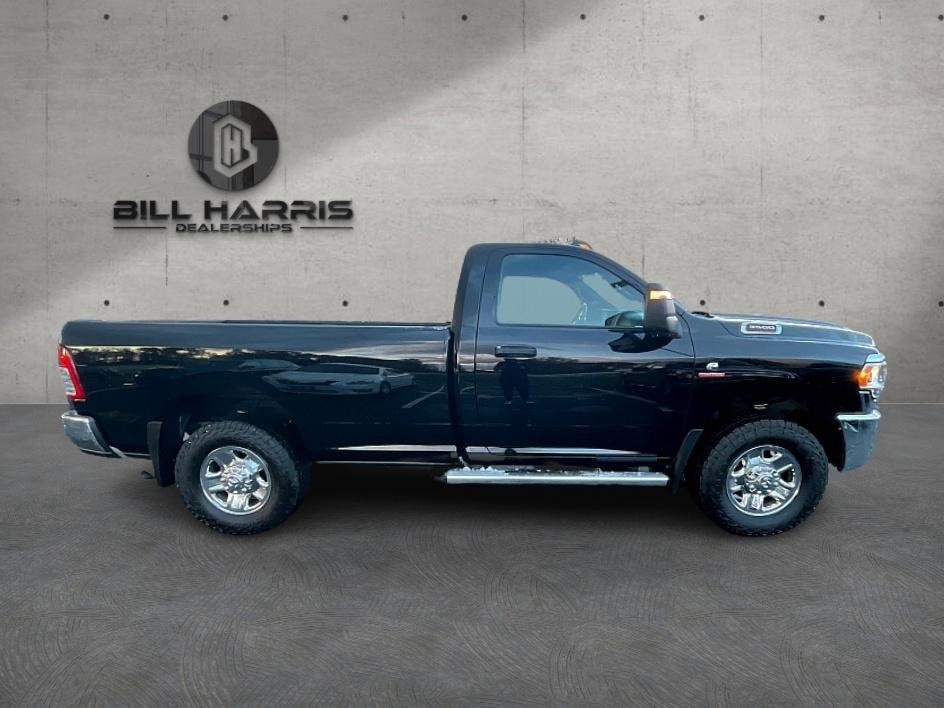Used 2024 RAM 3500 Tradesman w/ Chrome Appearance Group image 5