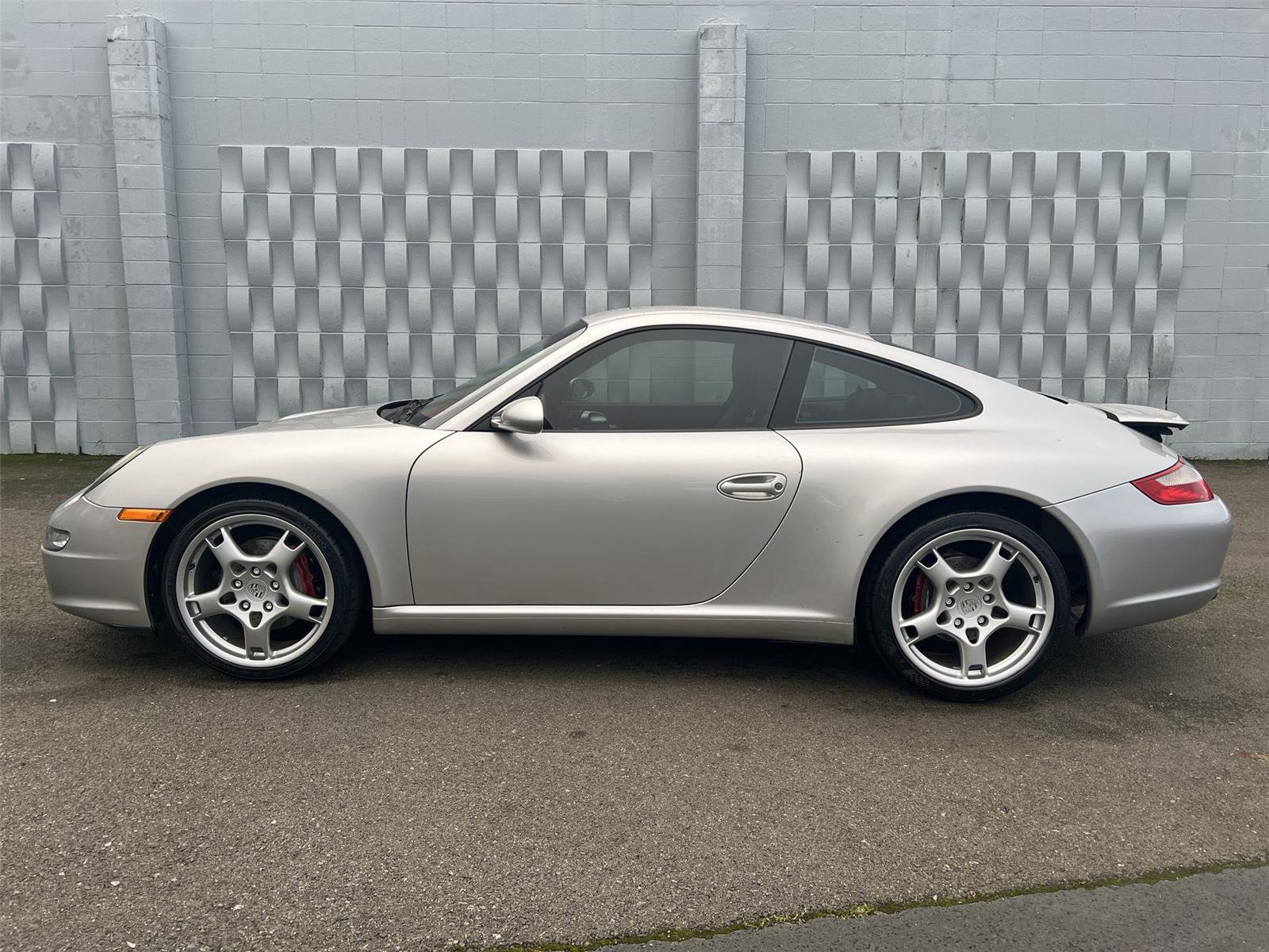 Used 2008 Porsche 911 Carrera image 4