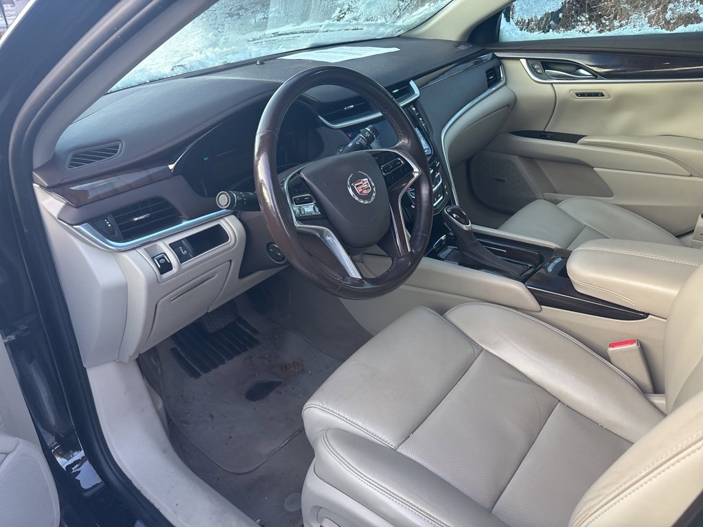 Used 2015 Cadillac XTS Luxury image 9