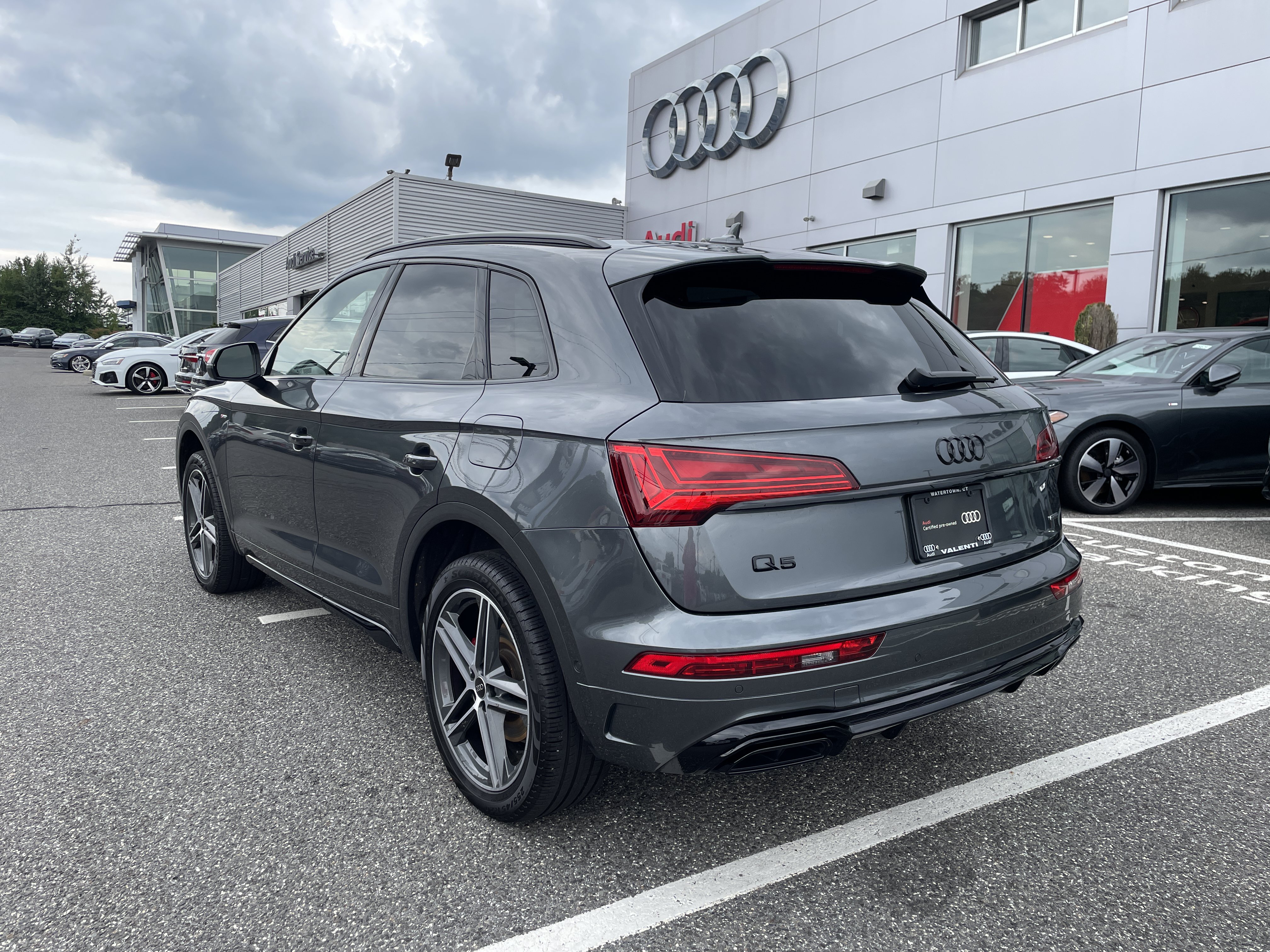 Certified 2024 Audi Q5 e Prestige w/ Prestige Package AWD/4WD image 6