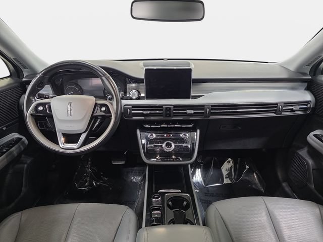Certified 2022 Lincoln Corsair AWD w/ Premium Package image 9