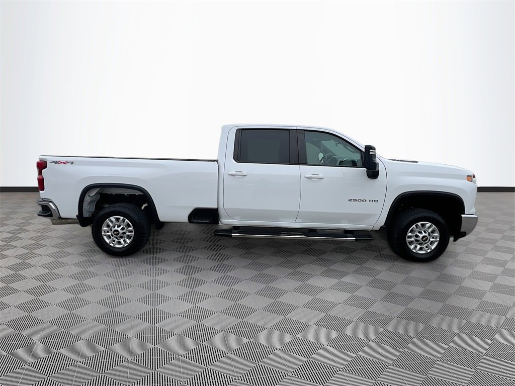 Used 2024 Chevrolet Silverado 2500 LT image 8