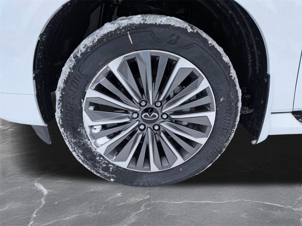 New 2026 INFINITI QX80 Luxe image 34