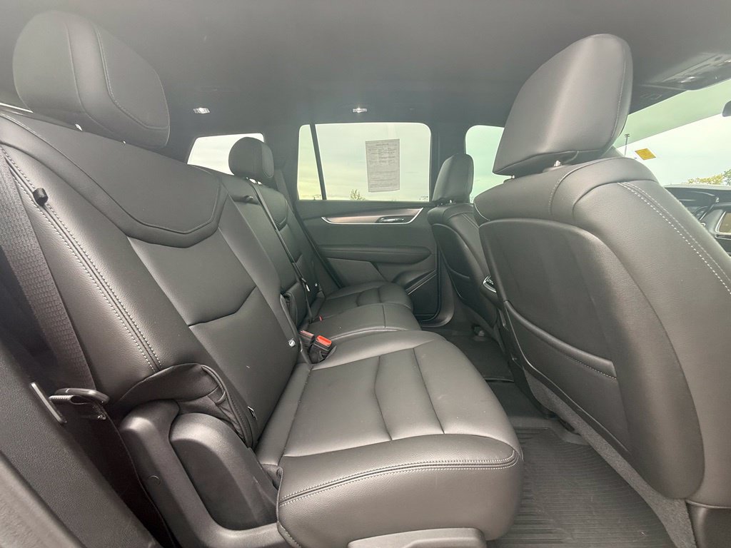 Certified 2024 Cadillac XT6 Luxury w/ LPO, Floor Liner Package AWD/4WD image 34