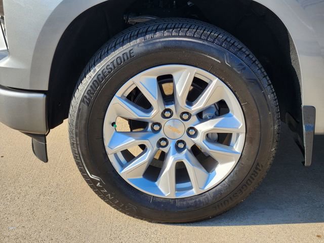 Used 2024 Chevrolet Silverado 1500 Custom image 10
