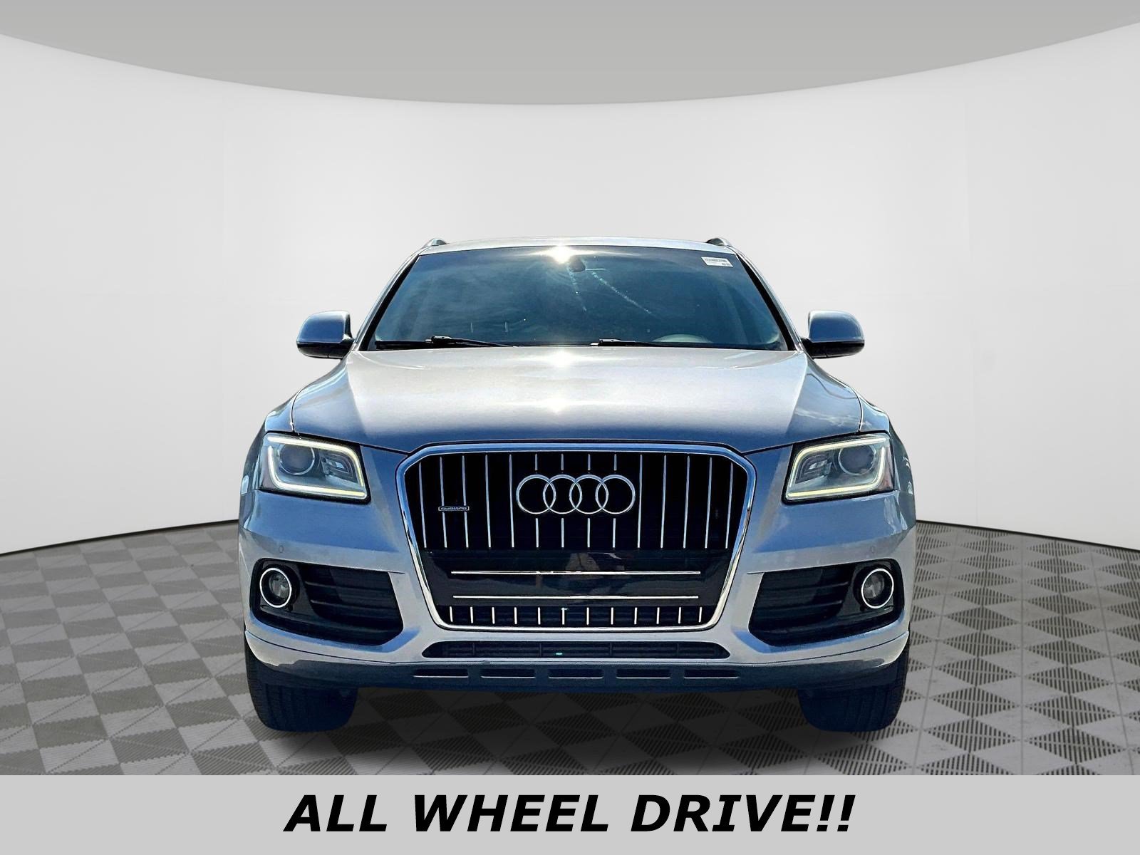 Used 2017 Audi Q5 2.0T Premium Plus AWD/4WD image 2