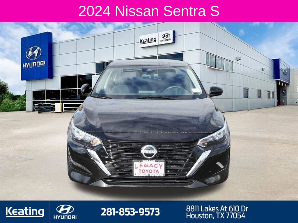 Used 2024 Nissan Sentra S image 2
