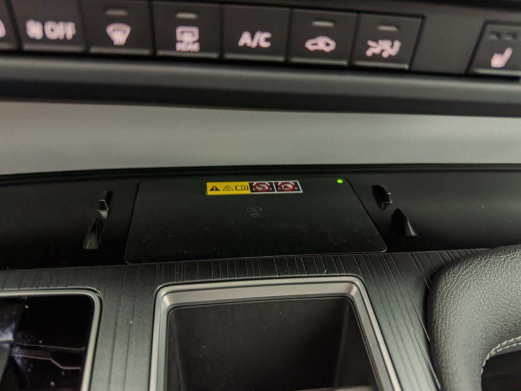 Used 2025 Toyota Sienna XLE AWD/4WD image 39