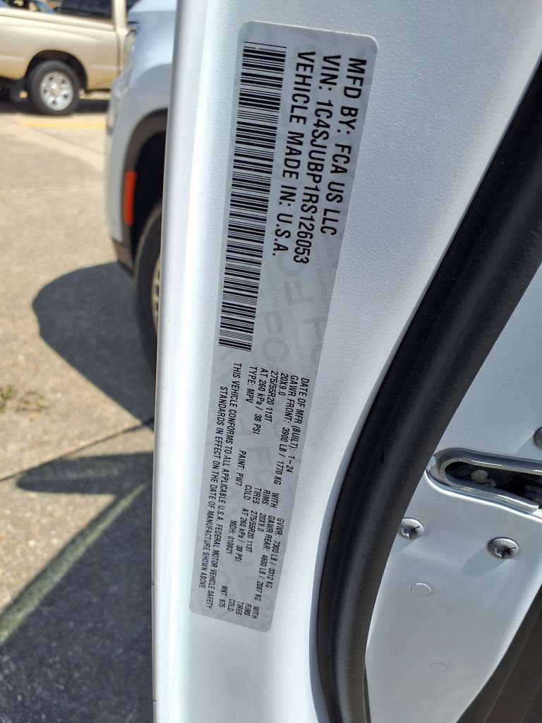 Used 2024 Jeep Wagoneer Series II w/ Flexible Seating Group RWD image 36