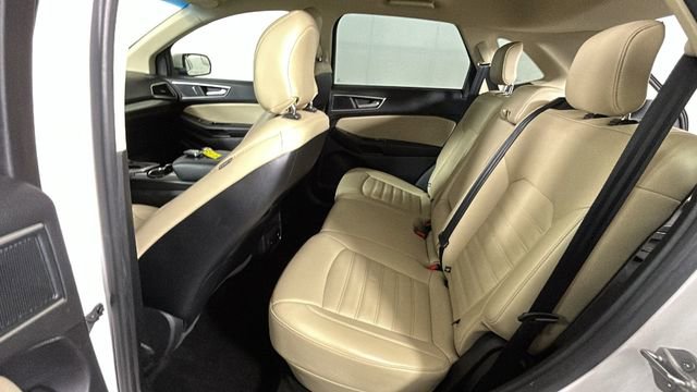 Used 2018 Ford Edge SEL w/ Equipment Group 201A AWD/4WD image 27