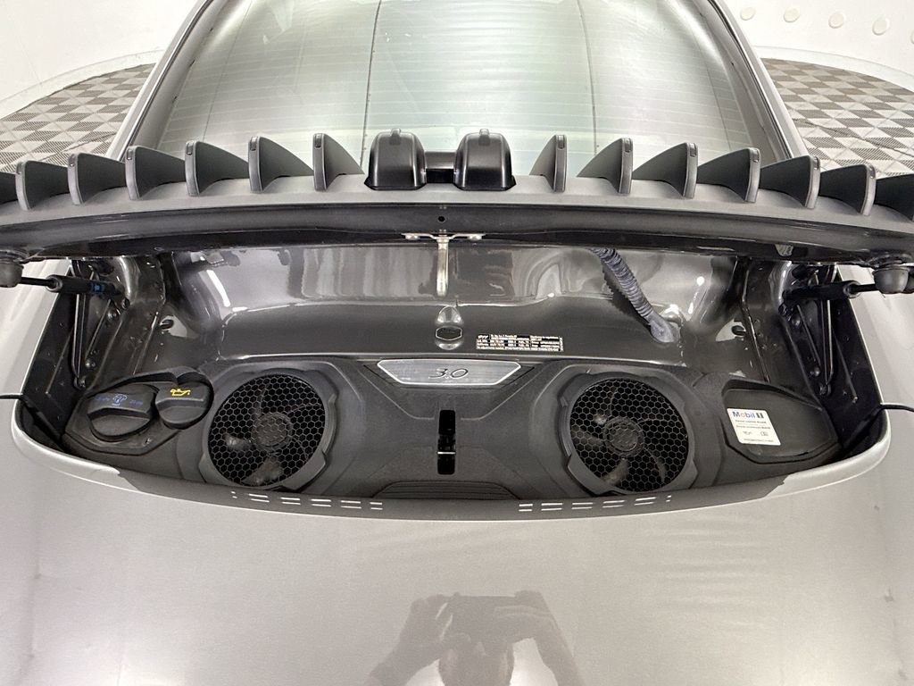 Used 2021 Porsche 911 Carrera image 24