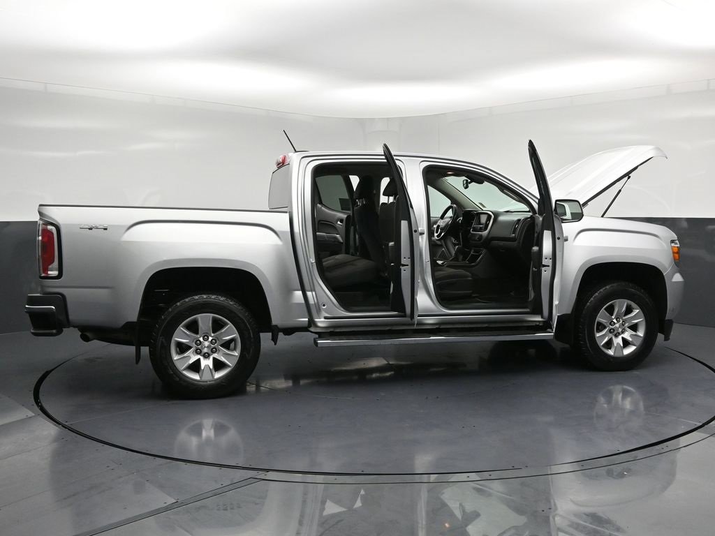 Used 2016 GMC Canyon SLE image 33
