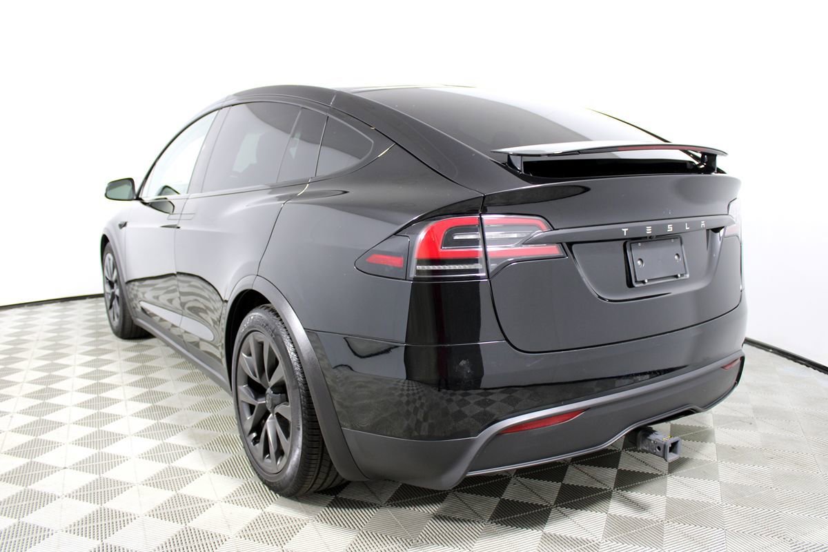 Used 2024 Tesla Model X AWD/4WD image 33