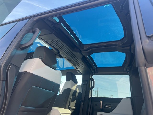 New 2025 GMC Hummer EV 3X w/ LPO, Sport Package image 21