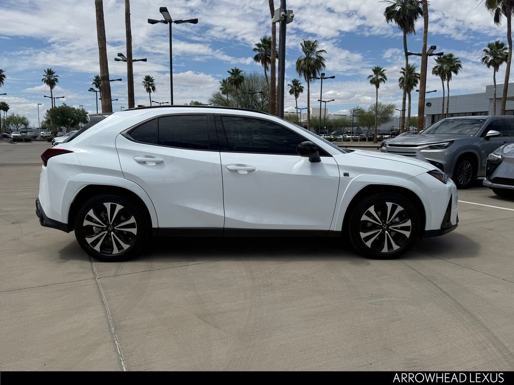 New 2026 Lexus UX 300h AWD image 8