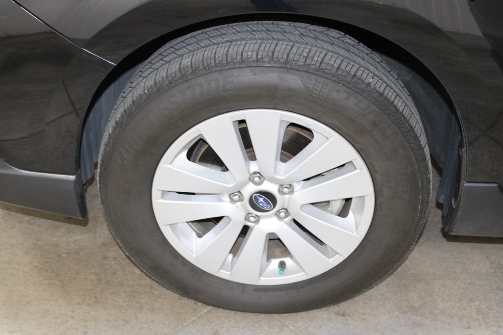 Used 2019 Subaru Outback 2.5i AWD/4WD image 36