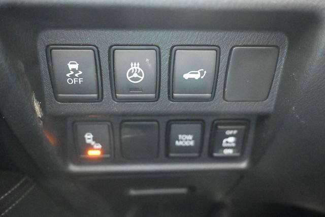 Used 2019 Nissan Pathfinder SL FWD image 21