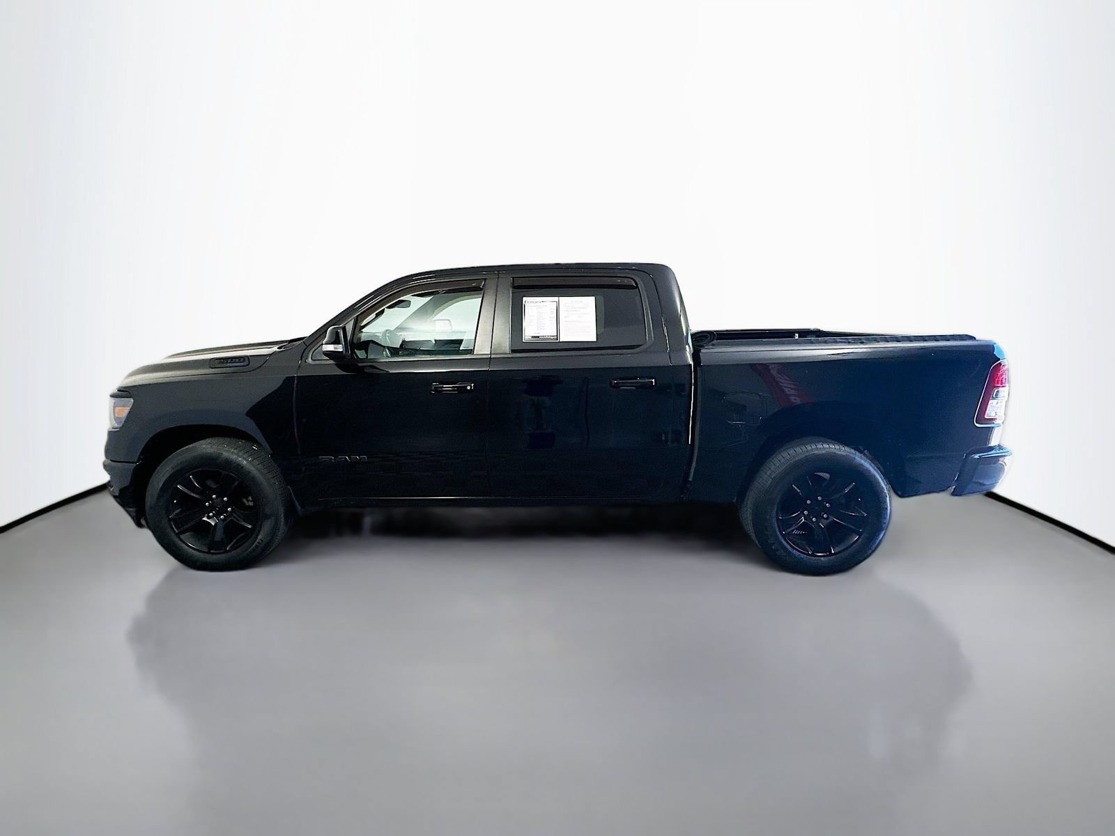 Used 2021 RAM 1500 Big Horn AWD/4WD image 4